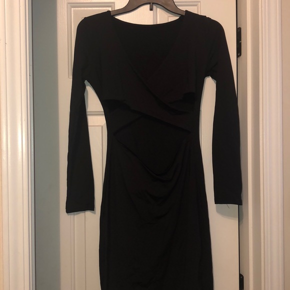 Long Sleeve Cut-Out Bandage Bodycon Dress - Picture 3 of 4